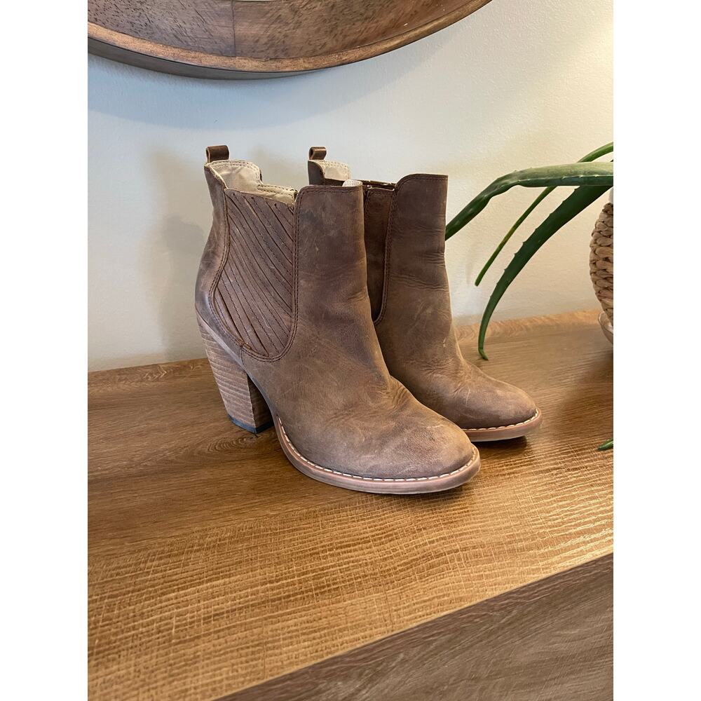 Soho cobbler leather booties